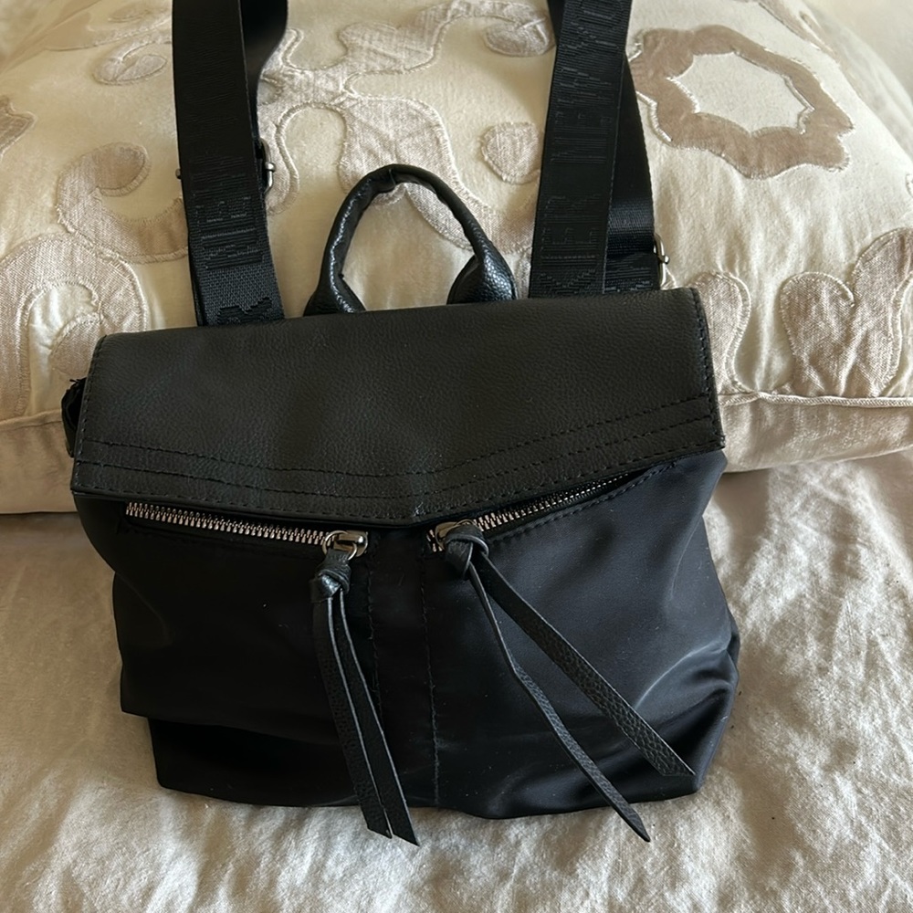 Botkier backpack